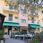 Hotel La Tavola Rotonda