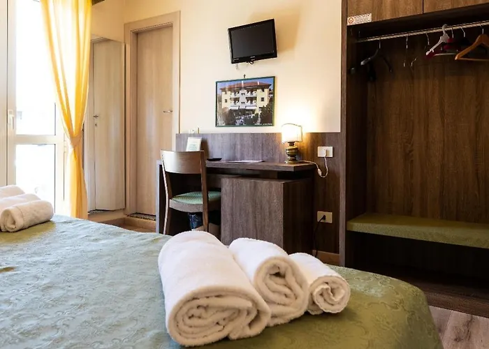 La Tavola Rotonda Hotel *